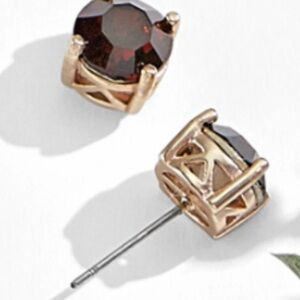 Park Lane Rose Gold Burgundy/ Garnet Impression stud Earrings